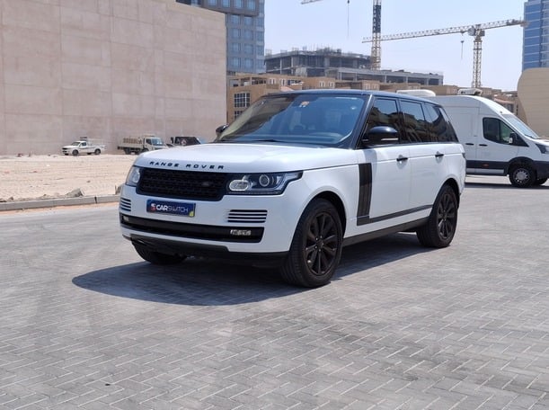 Used 2015 Range Rover Vogue for sale in Dubai